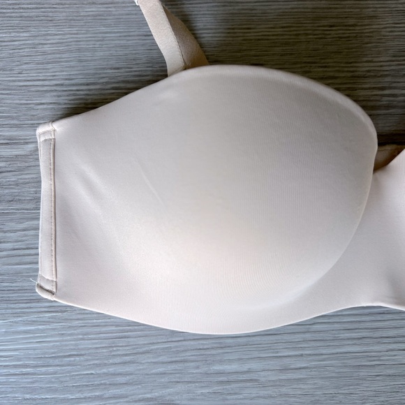 VS PINK wear everywhere push up strapless bra size 34B EUC - Picture 6 of 15